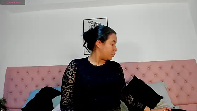 ZeynepYilmaz online show from March 19, 3:28 am