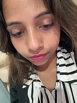 its anuuu online show from February 21, 10:17 am