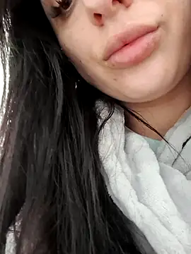 halii21 online show from February 22, 2:08 pm