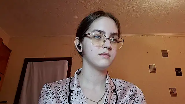 Katelemon online show from April 3, 11:16 am