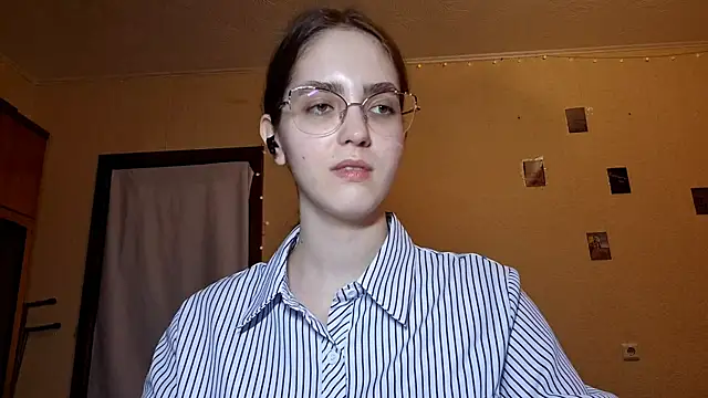 Katelemon online show from April 23, 11:38 am