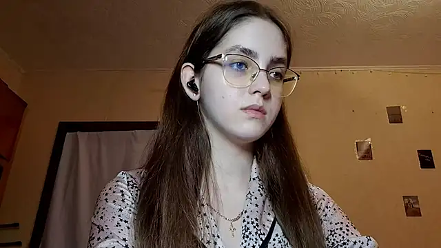 Katelemon online show from March 17, 10:40 am