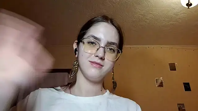 Katelemon online show from March 29, 2:52 pm