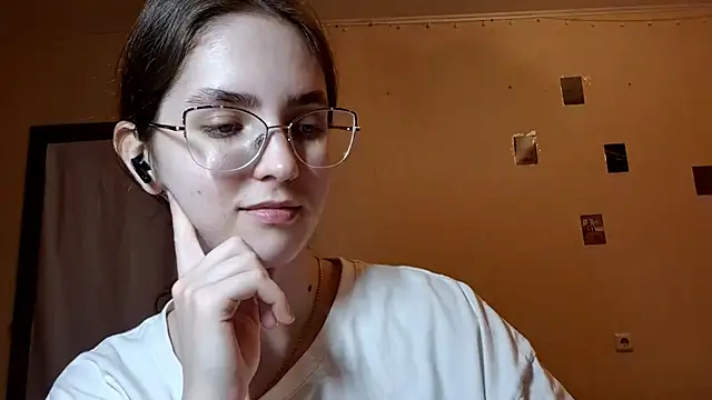 Katelemon online show from May 13, 2:13 pm