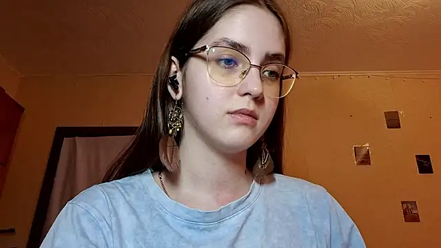 Katelemon online show from March 23, 1:44 pm