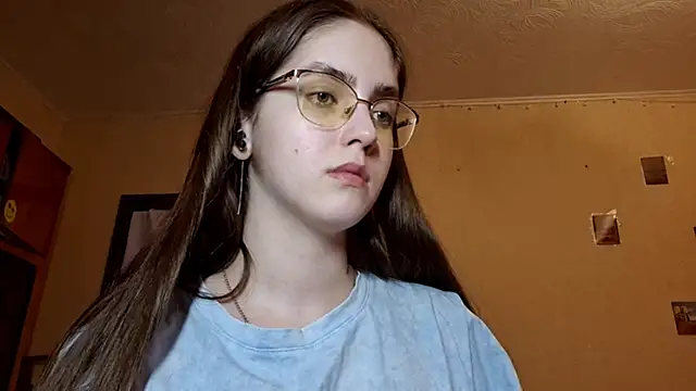 Katelemon online show from March 18, 2:19 pm