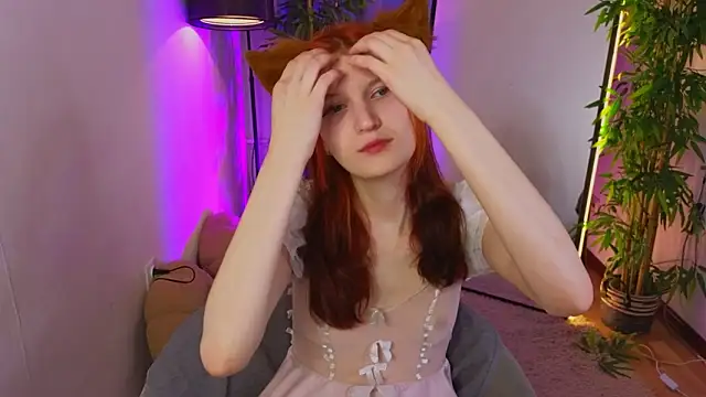 11itt1efox online show from March 21, 9:30 pm