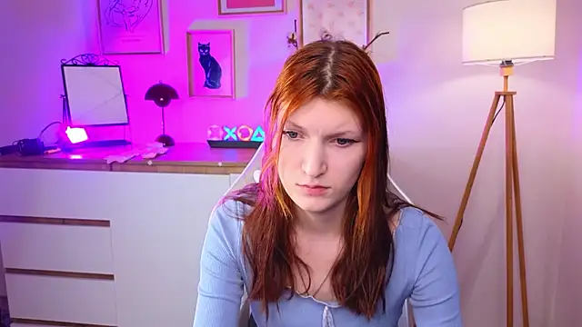 Snapshot of 11itt1efox chatting on March 1, 8:31 pm 11itt1efox online show from March 1, 8:31 pm