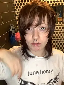 vampboytoy online show from March 9, 5:38 pm