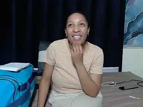 Snapshot of TemptedAngel chatting on February 21, 4:42 pm TemptedAngel online show from February 21, 4:42 pm