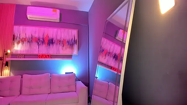 janinne lu online show from March 20, 11:00 am