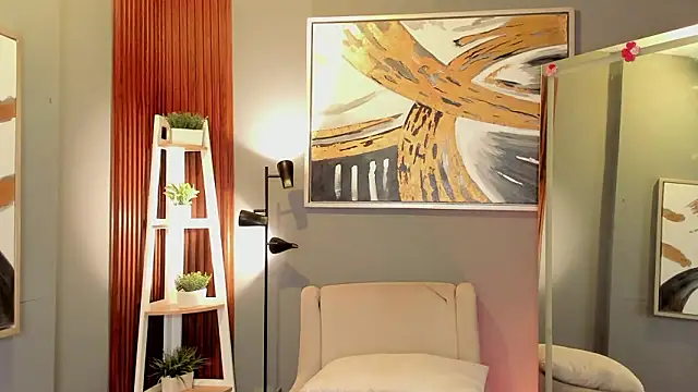 cailing  online show from March 20, 11:11 am