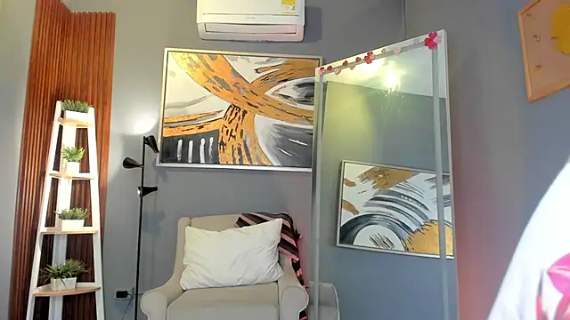 cailing  online show from March 3, 11:17 am