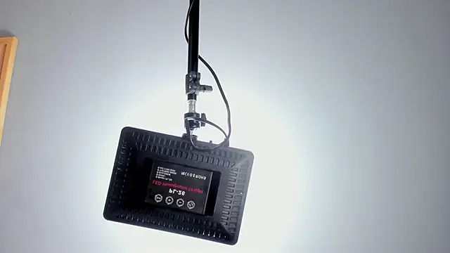 cailing  online show from March 26, 11:08 am