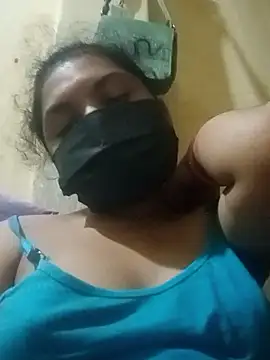 Snapshot of alwayspinky chatting on February 24, 4:52 pm alwayspinky online show from February 24, 4:52 pm