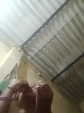 Snapshot of alwayspinky chatting on February 28, 5:45 pm alwayspinky online show from February 28, 5:45 pm