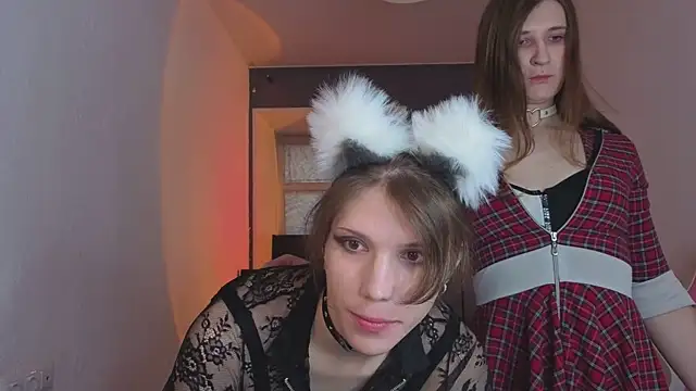 ZoriaLovesLuna online show from March 22, 2:07 pm