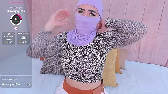  jamiila online show from March 13, 2:33 pm