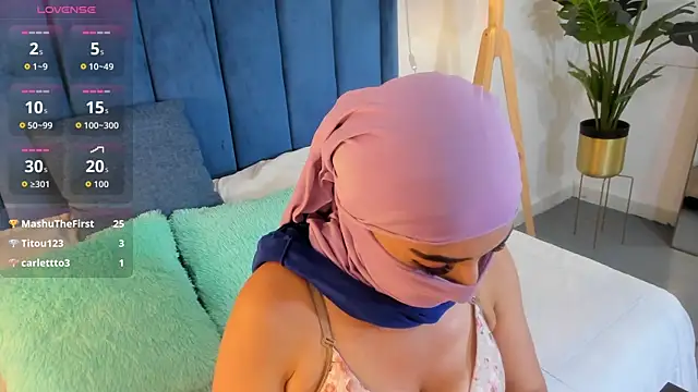  jamiila online show from March 11, 3:17 pm