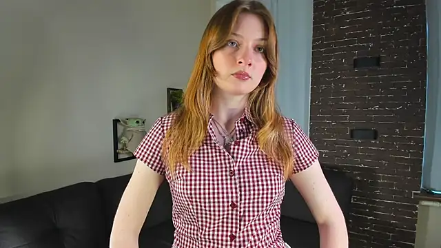 ShantaeClaybourn online show from June 1, 4:50 pm