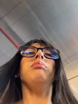 Snapshot of susi_chimm chatting on July 10, 2:17 pm susi chimm online show from July 10, 2:17 pm