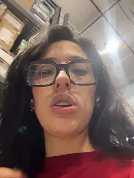 susi chimm online show from April 2, 11:11 pm