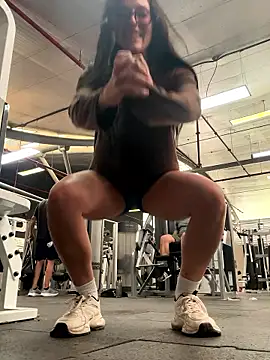 Snapshot of susi_chimm chatting on March 2, 1:18 pm susi chimm online show from March 2, 1:18 pm