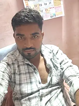 Snapshot of Fantasy_King_3939 chatting on July 10, 6:52 pm Fantasy King 3939 online show from July 10, 6:52 pm