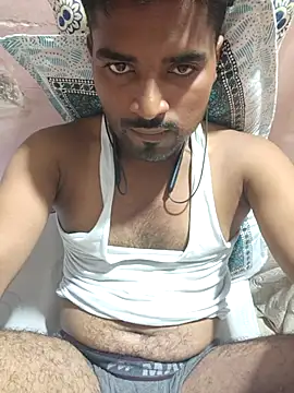 Snapshot of Fantasy_King_3939 chatting on July 5, 8:59 pm Fantasy King 3939 online show from July 5, 8:59 pm