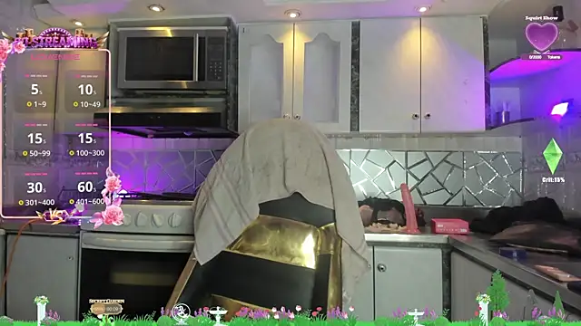 Snapshot of CrisOzzz chatting on June 19, 6:03 pm CrisOzzz online show from June 19, 6:03 pm