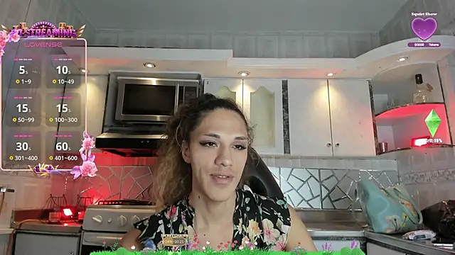 Snapshot of CrisOzzz chatting on June 12, 5:43 pm CrisOzzz online show from June 12, 5:43 pm