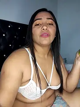 Snapshot of Milow1 chatting on February 22, 4:08 pm Milow1 online show from February 22, 4:08 pm