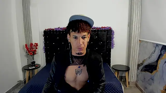 Snapshot of gaboking_ chatting on February 23, 2:39 pm gaboking online show from February 23, 2:39 pm