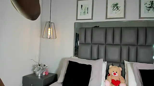 Snapshot of Kataleya_west chatting on July 1, 8:42 pm Kataleya west online show from July 1, 8:42 pm