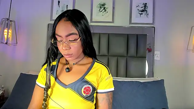 Snapshot of Kataleya_west chatting on July 7, 7:39 pm Kataleya west online show from July 7, 7:39 pm