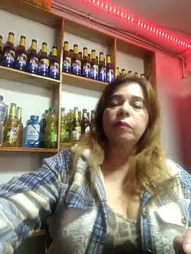 rubiii1972 online show from April 18, 12:02 am