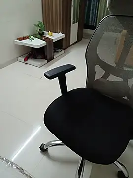 Queenlipx online show from March 8, 2:53 pm