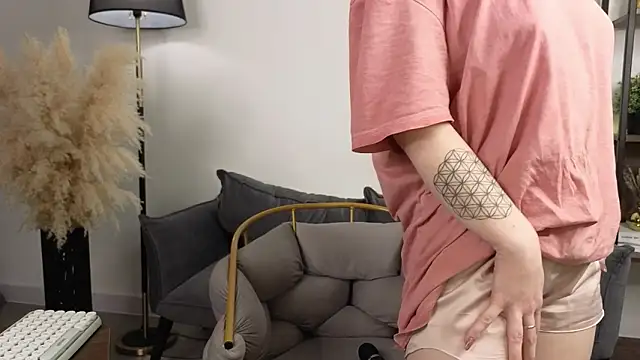  Freirene online show from March 4, 2:36 pm