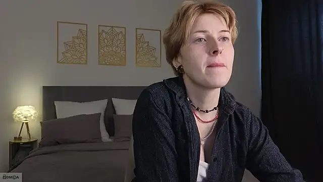  Freirene online show from March 13, 1:49 pm