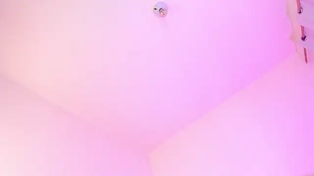 MIAA ROBERTSS online show from April 14, 6:07 am