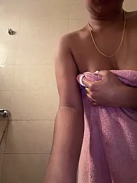 sessy grl online show from March 13, 7:02 am