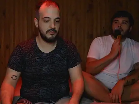 Snapshot of Bombe- chatting on February 28, 1:49 am Bombe- online show from February 28, 1:49 am