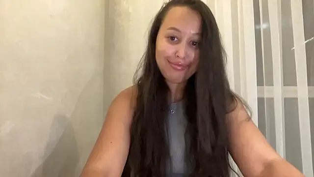 Snapshot of Dana_005 chatting on June 22, 10:07 pm Dana 005 online show from June 22, 10:07 pm