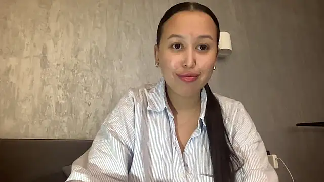 Dana 005 online show from March 25, 8:08 pm