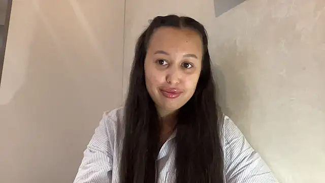 Snapshot of Dana_005 chatting on April 28, 8:57 pm Dana 005 online show from April 28, 8:57 pm