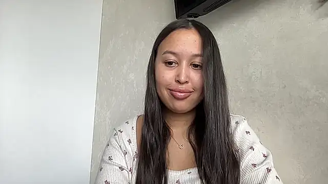 Dana 005 online show from April 8, 12:39 pm