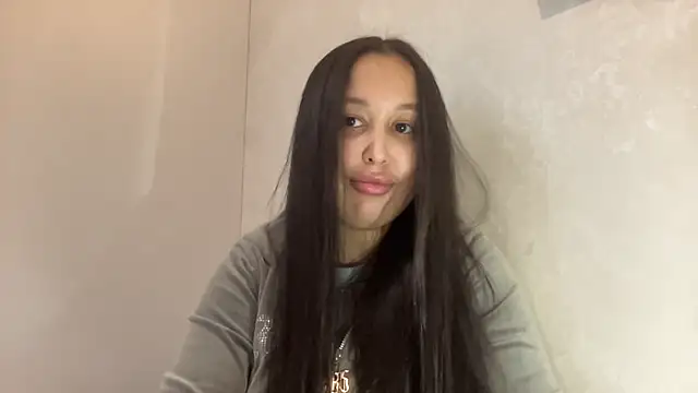 Dana 005 online show from March 7, 7:08 pm