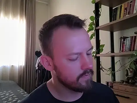 amanteloiro online show from June 10, 1:12 pm