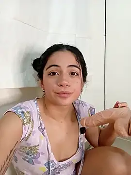 Mariian Zeller online show from April 9, 10:32 am