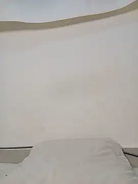 Snapshot of Mariian_Zeller chatting on July 4, 9:37 am Mariian Zeller online show from July 4, 9:37 am